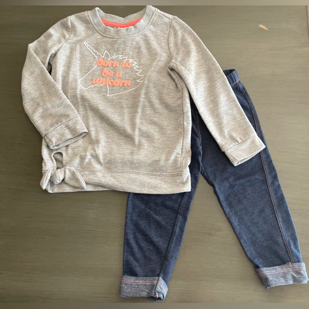 3/$30 Girls Size 4T Nannette Unicorn 2-Piece Set Sweatshirt Pants Gray Blue